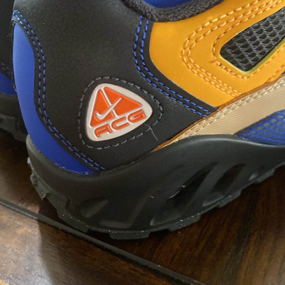 NWT Nike ACG Air Exploraid Hyper Royal Laser Orange Men's Size 8 mid heel Nike - Picture 3 of 7